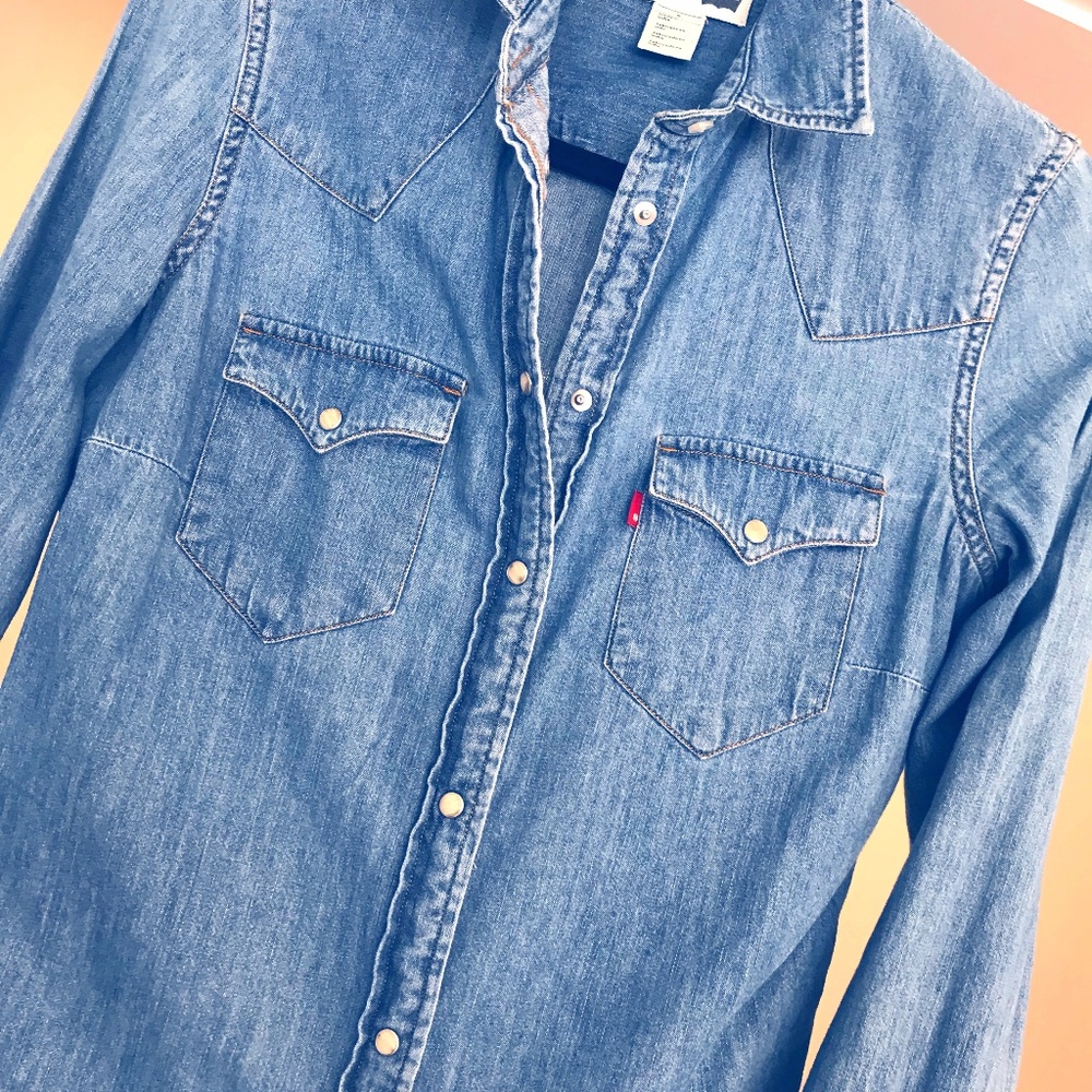 Levis Denim Shirt